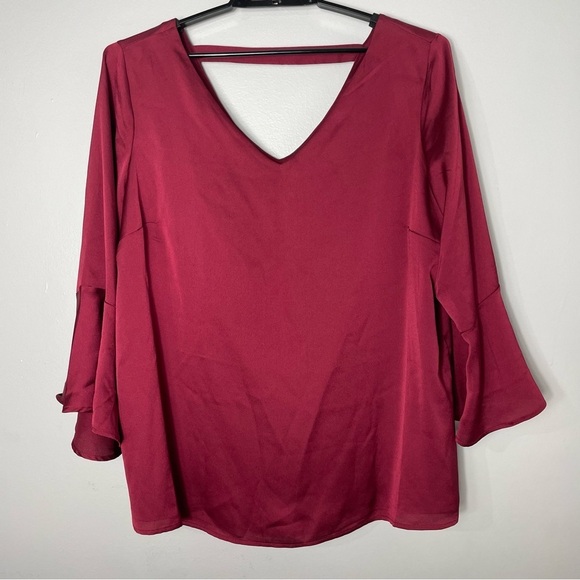 Roz & Ali Tops - Roz & Ali Burgundy Bell Sleeve Blouse Top